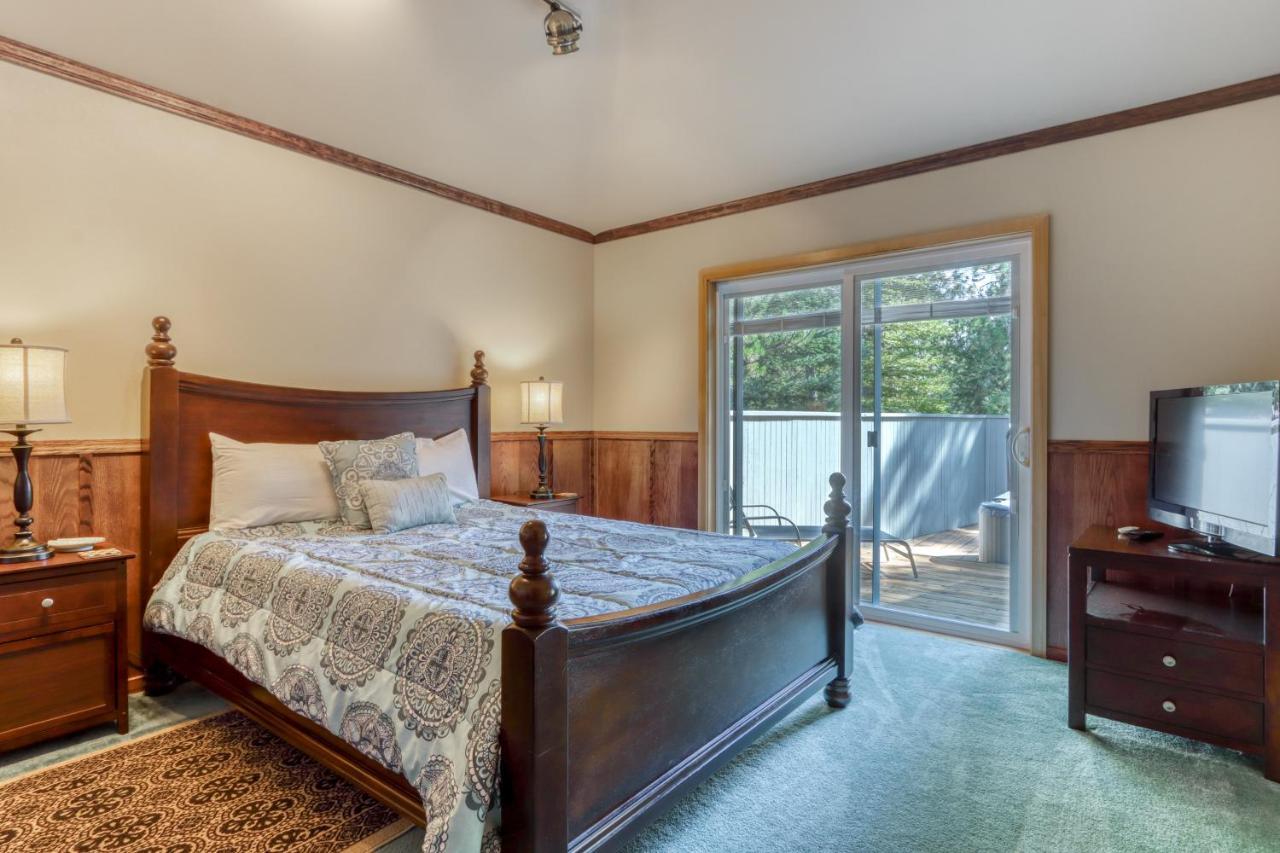 Tree Branch Cabin Sunriver Bagian luar foto